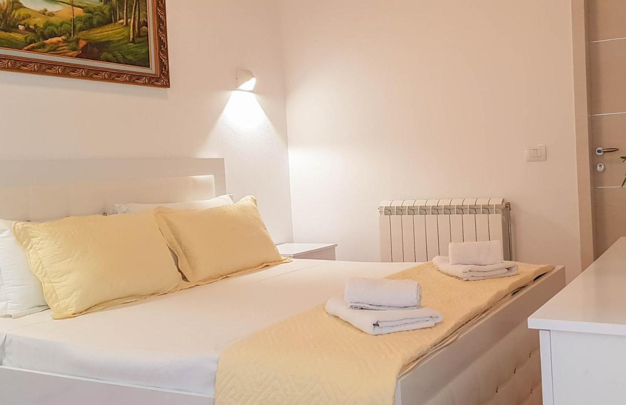 Villa Goliku Pestani Kültér fotó