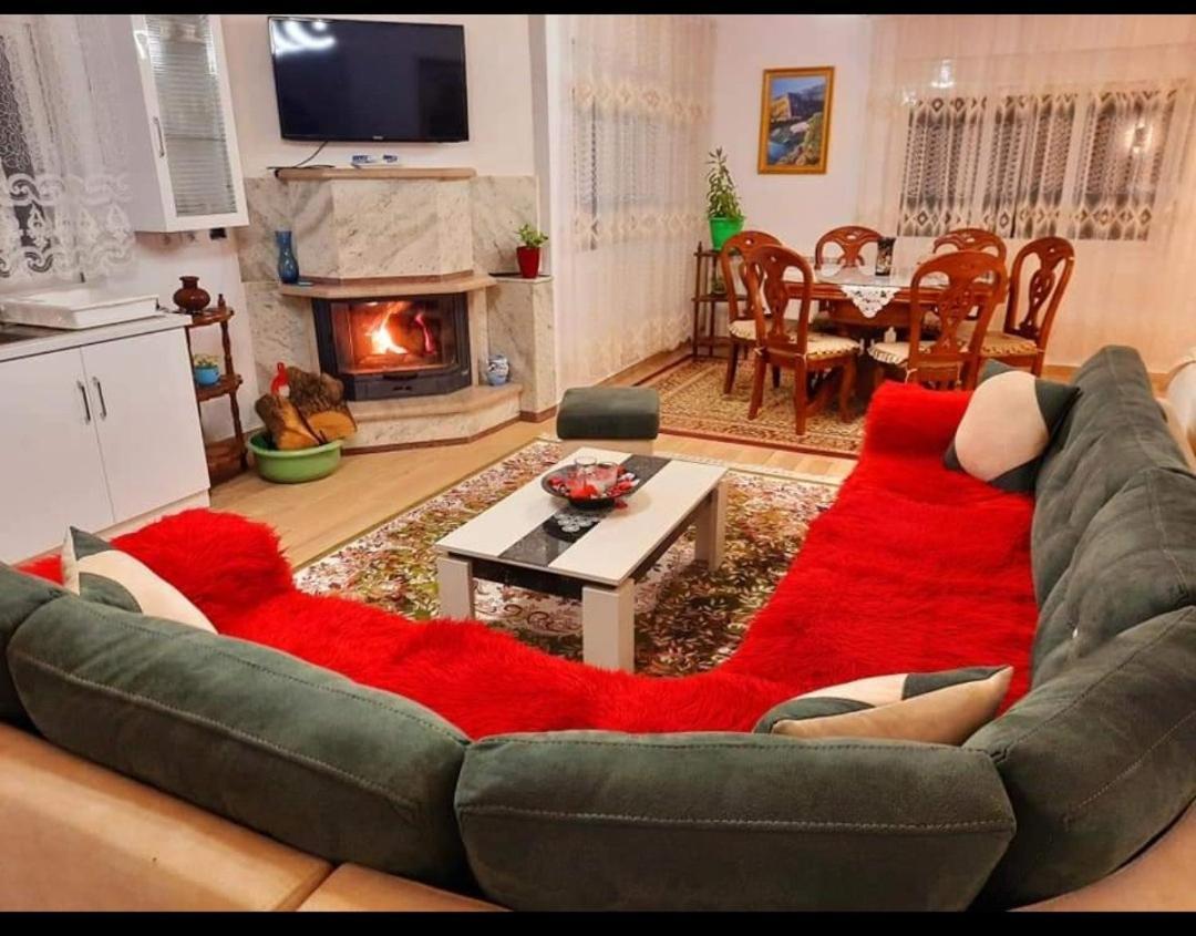 Villa Goliku Pestani Kültér fotó